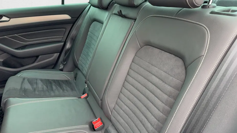 VOLKSWAGEN Passat Passat 2.0 TDI Elegance DSG