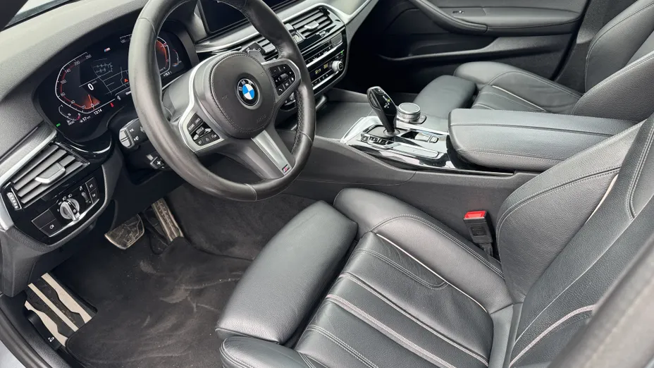BMW Seria 5 530d xDrive mHEV M Sport sport-aut