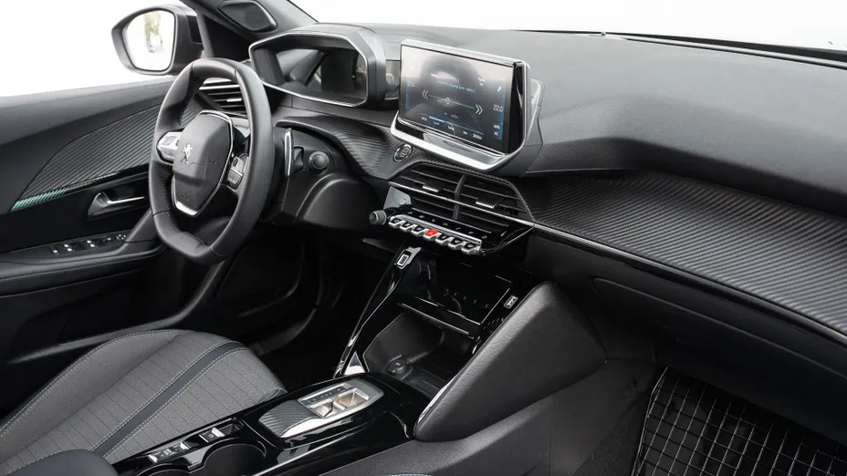 PEUGEOT 2008 2008 1.2 PureTech Allure Pack S&S EAT8