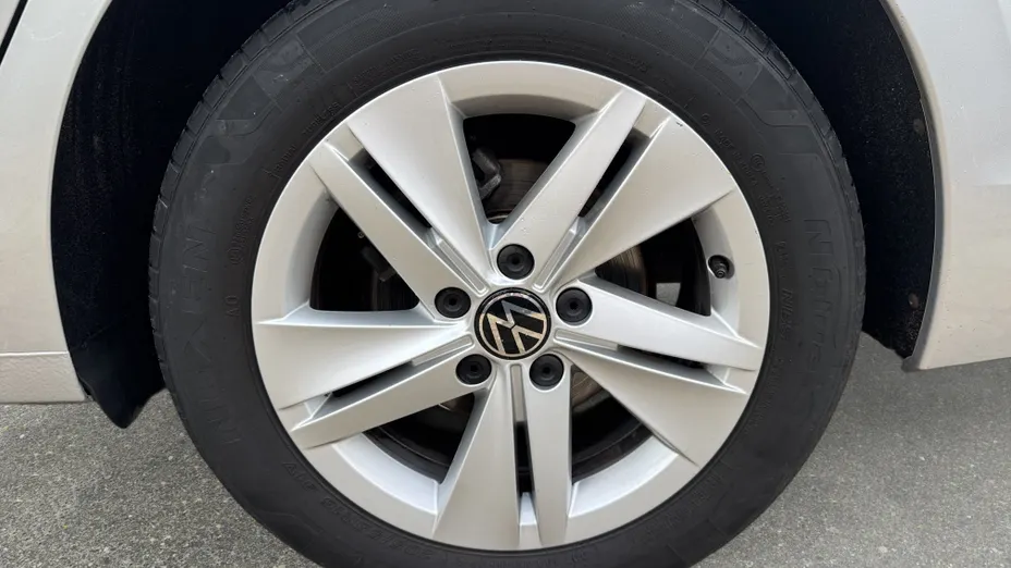 VOLKSWAGEN Golf Golf VIII 2.0 TDI Life