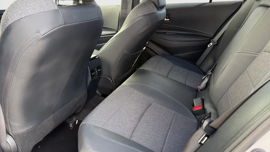 TOYOTA Corolla Corolla 2.0 Hybrid Style