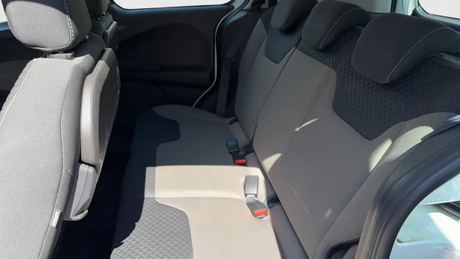 FORD Tourneo Courier Tourneo Courier 1.5 TDCi Trend