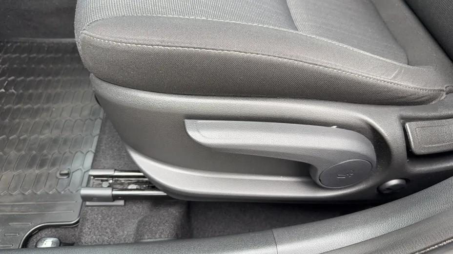 HYUNDAI Kona Kona 1.6 GDI Hybrid Modern DCT
