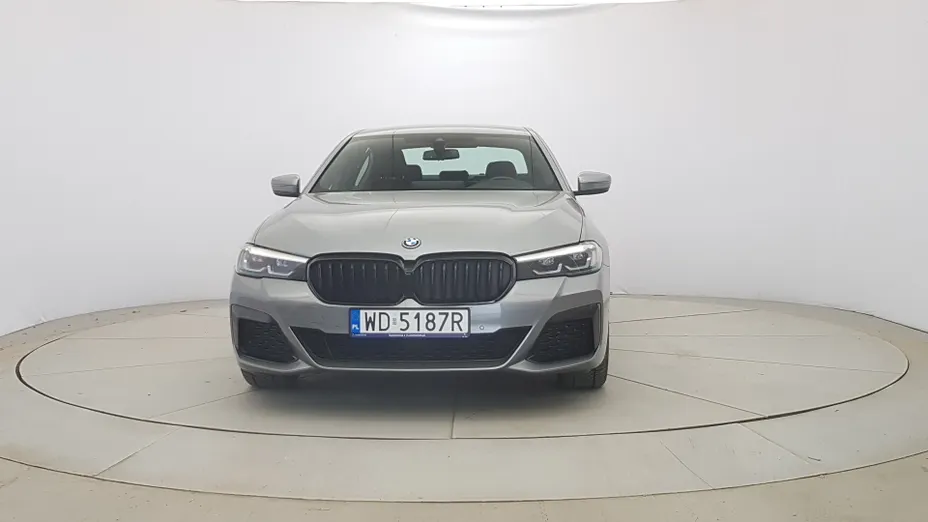BMW Seria 5 530e xDrive M Sport sport-aut