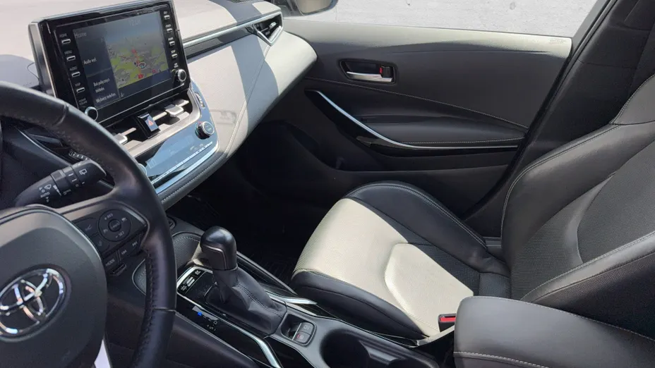 TOYOTA Corolla Corolla 2.0 Hybrid Executive