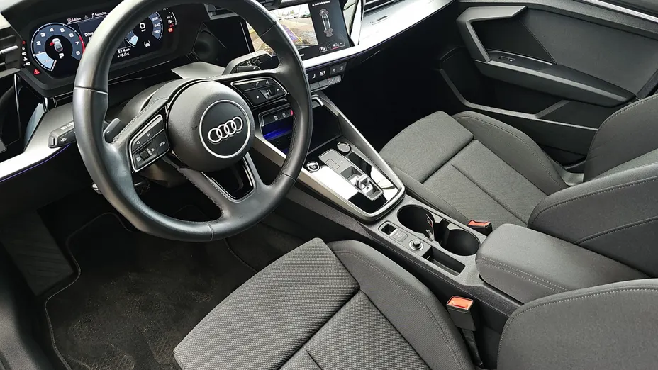 AUDI A3 A3 35 TFSI mHEV S Line S tronic