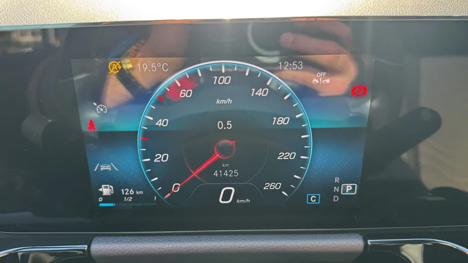 MERCEDES-BENZ GLA GLA 200 Style