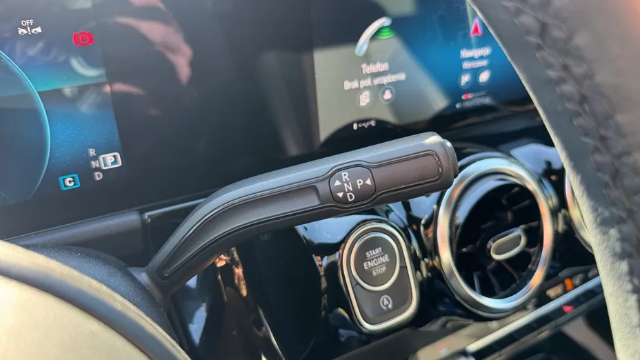 MERCEDES-BENZ GLA GLA 200 Style