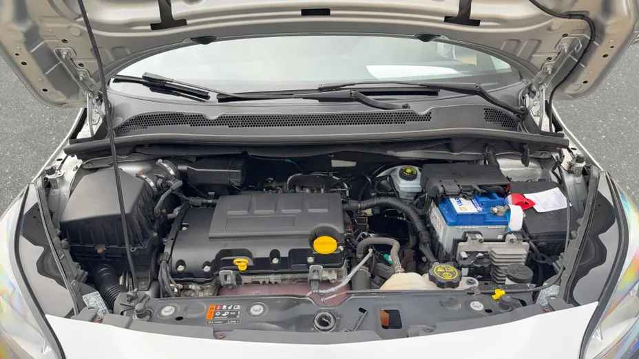 OPEL Corsa Corsa 1.4 Enjoy