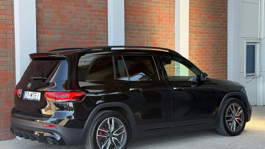 MERCEDES-BENZ GLB AMG GLB 35 4-Matic