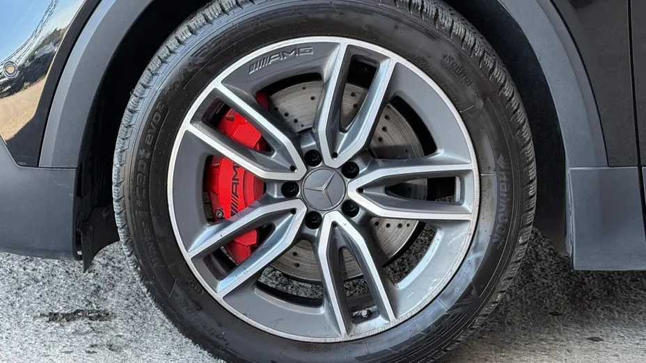 MERCEDES-BENZ GLB AMG GLB 35 4-Matic