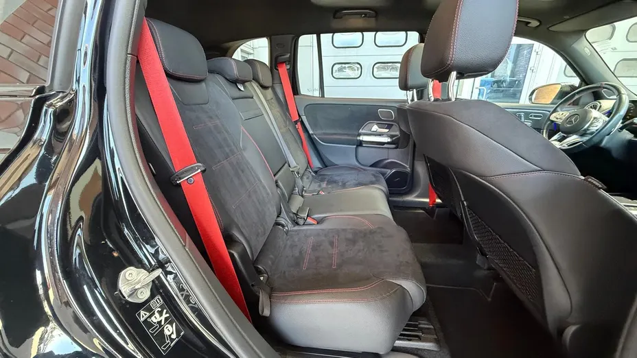 MERCEDES-BENZ GLB AMG GLB 35 4-Matic