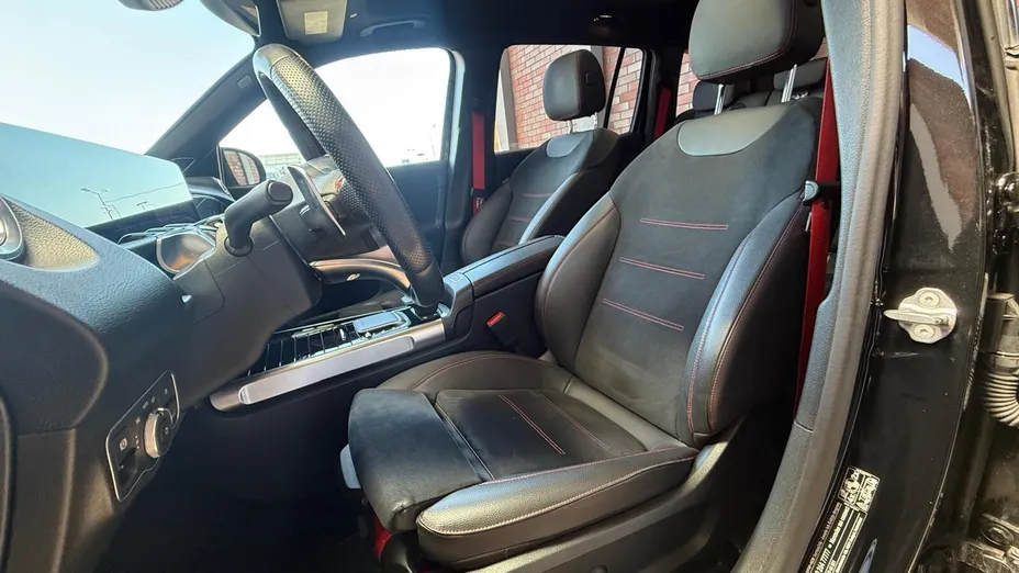 MERCEDES-BENZ GLB AMG GLB 35 4-Matic