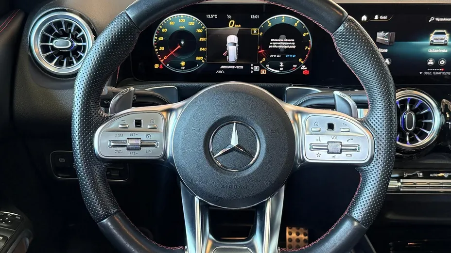 MERCEDES-BENZ GLB AMG GLB 35 4-Matic