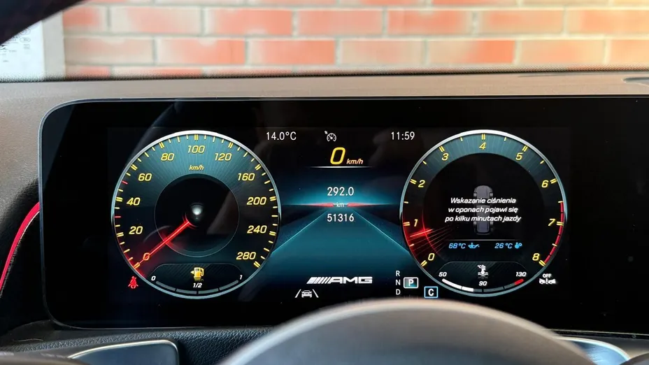 MERCEDES-BENZ GLB AMG GLB 35 4-Matic