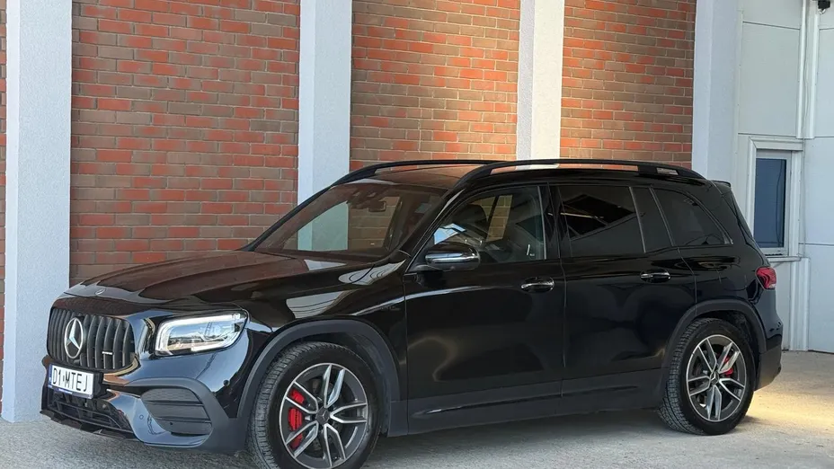 MERCEDES-BENZ GLB AMG GLB 35 4-Matic