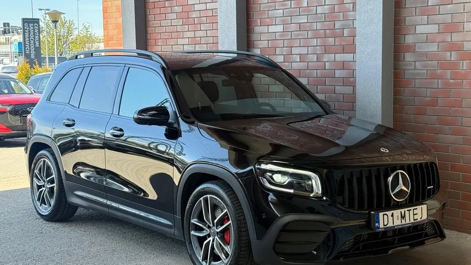 MERCEDES-BENZ GLB AMG GLB 35 4-Matic