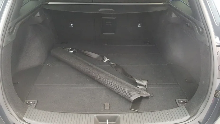 HYUNDAI i30 i30 1.5 DPI Comfort