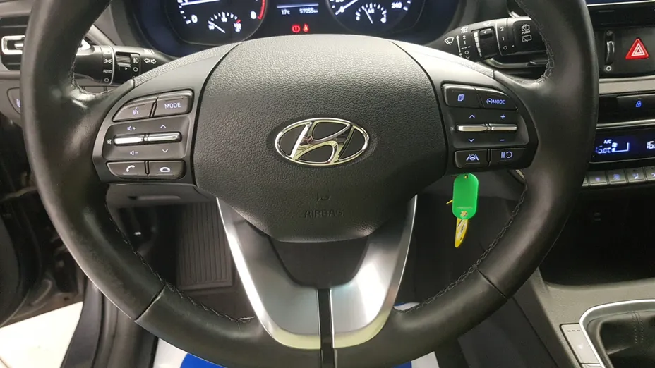 HYUNDAI i30 i30 1.5 DPI Comfort