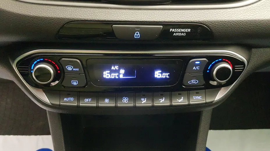 HYUNDAI i30 i30 1.5 DPI Comfort