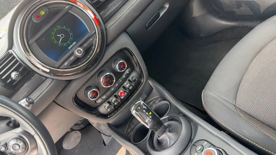 MINI [BMW] Clubman Cooper aut