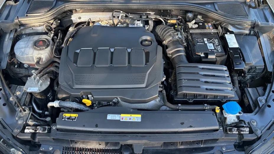 VOLKSWAGEN Golf Golf VIII 2.0 TDI Life