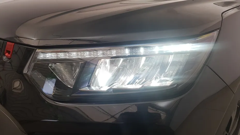 KGM / SSANGYONG Tivoli Tivoli 1.5 T-GDI Sapphire aut