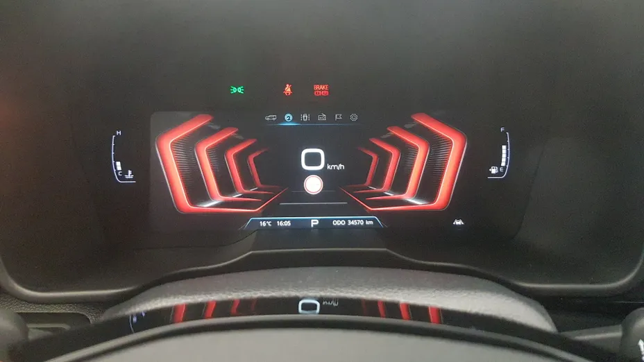 KGM / SSANGYONG Tivoli Tivoli 1.5 T-GDI Sapphire aut