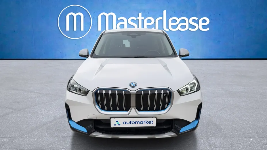 BMW iX1 iX1 xDrive30 66.5kWh xLine