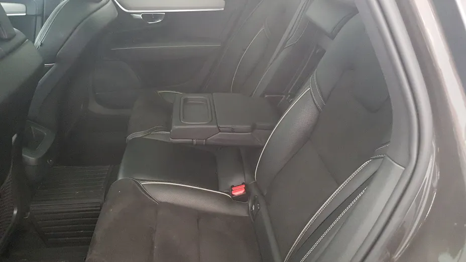 VOLVO V90 V90 D4 R-Design aut