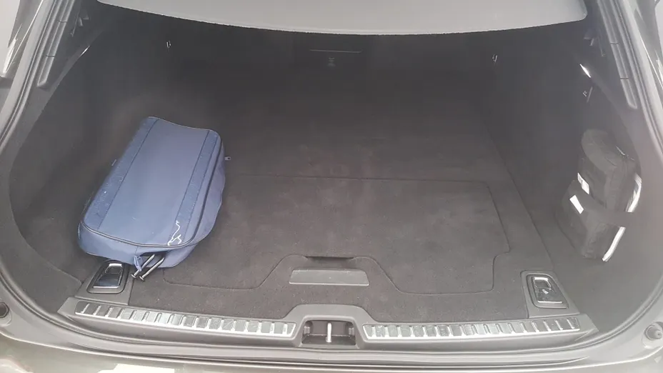 VOLVO V90 V90 D4 R-Design aut
