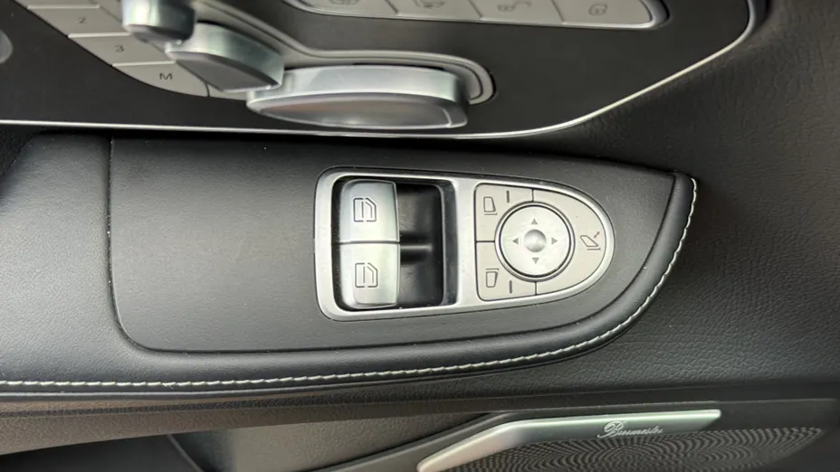 MERCEDES-BENZ V Klasa V 300 d 4-Matic Exclusive 9G-Tronic (długi)
