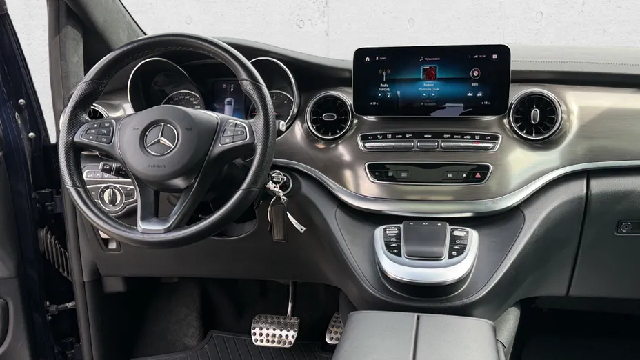 MERCEDES-BENZ V Klasa V 300 d 4-Matic Exclusive 9G-Tronic (długi)