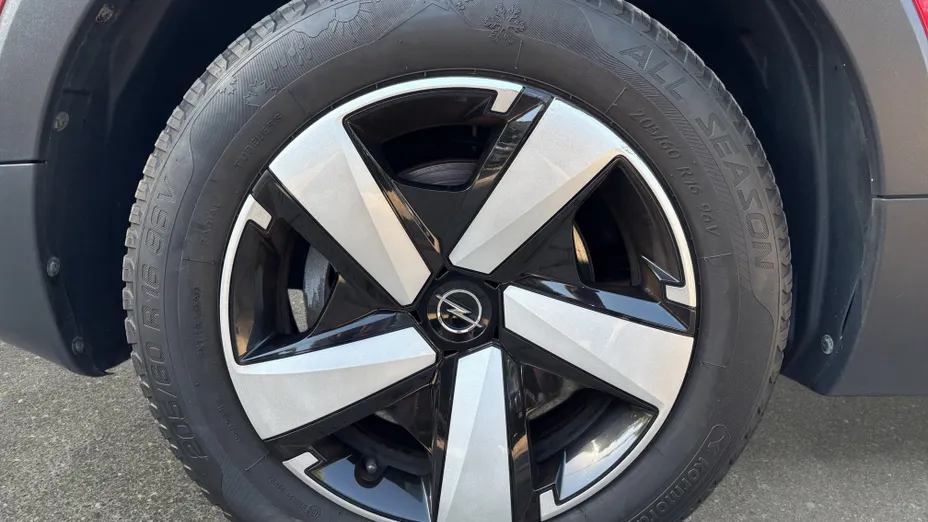 OPEL Crossland X Crossland 1.2 T Edition