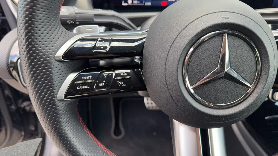 MERCEDES-BENZ CLA CLA 200 AMG Line 7G-DCT