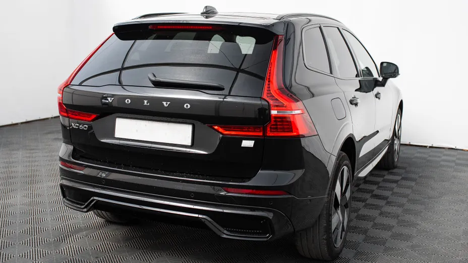 VOLVO XC60 XC60 T8 Plug-In Hybrid AWD Ultimate Dark aut