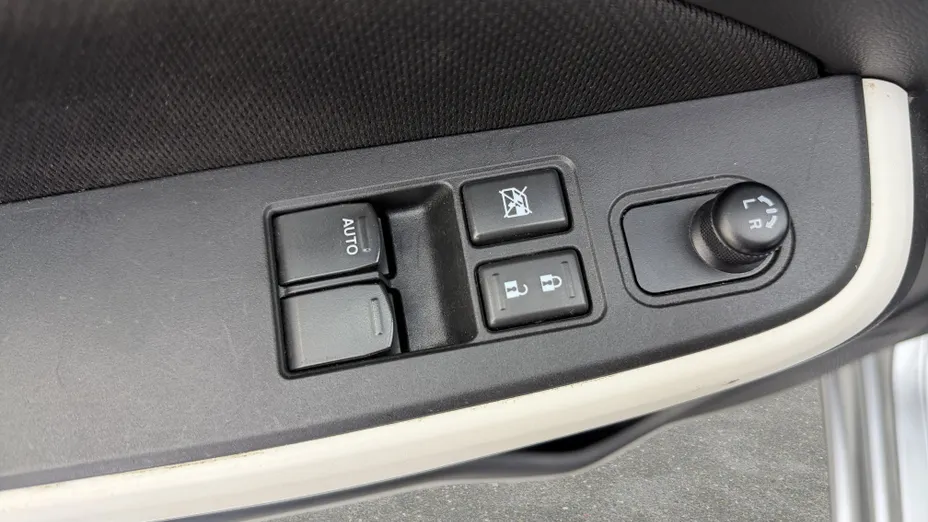 SUZUKI Swift Swift 1.2 Dualjet SHVS Premium
