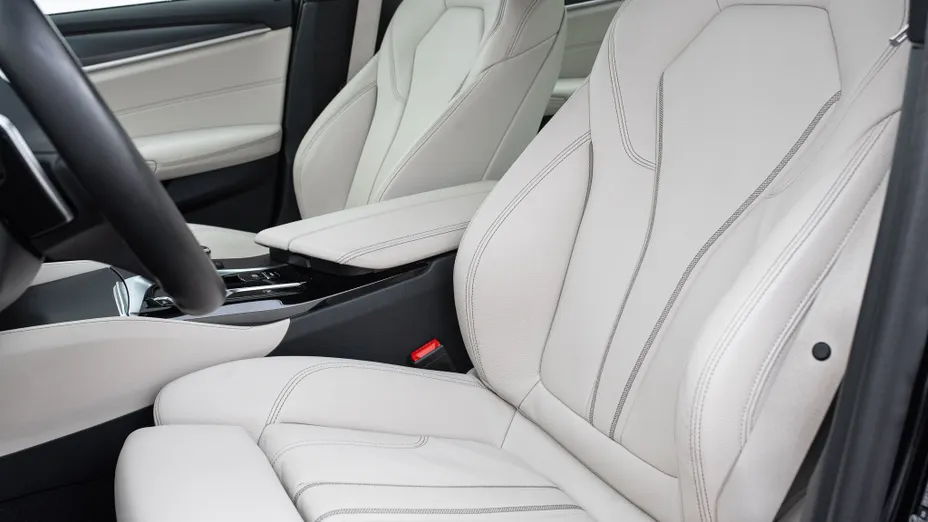 BMW Seria 5 530d xDrive mHEV M Sport sport-aut