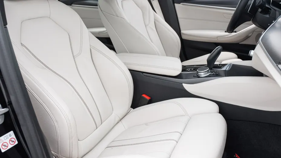 BMW Seria 5 530d xDrive mHEV M Sport sport-aut