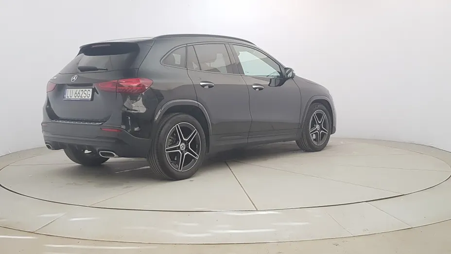 MERCEDES-BENZ GLA GLA 200 AMG Line