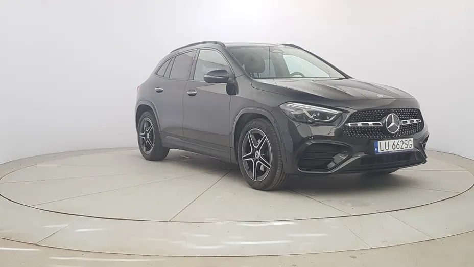 MERCEDES-BENZ GLA GLA 200 AMG Line