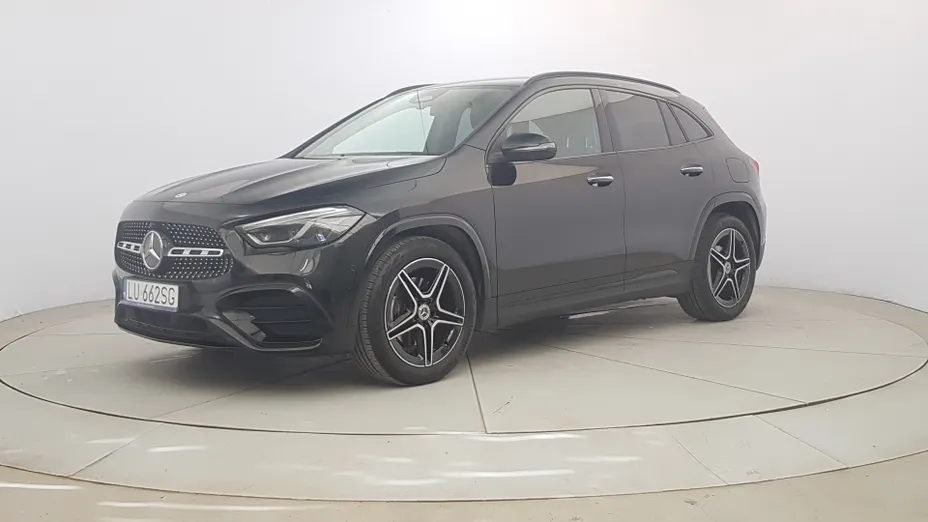 MERCEDES-BENZ GLA GLA 200 AMG Line