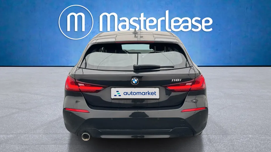 BMW Seria 1 118i Advantage aut