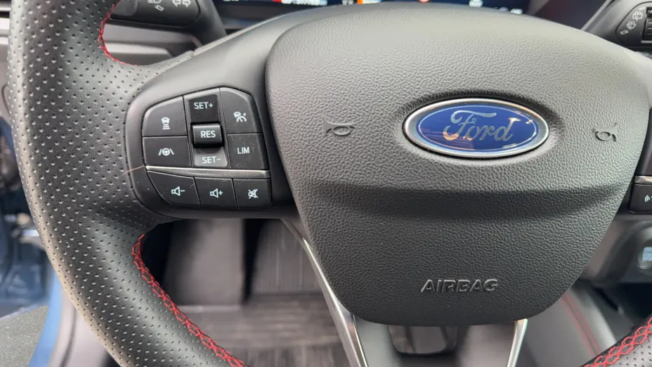 FORD Focus Focus 1.0 EcoBoost mHEV ST-Line X aut
