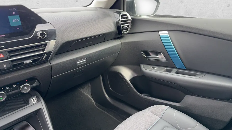 CITROEN C4 e-C4 EV136 50kWh Shine