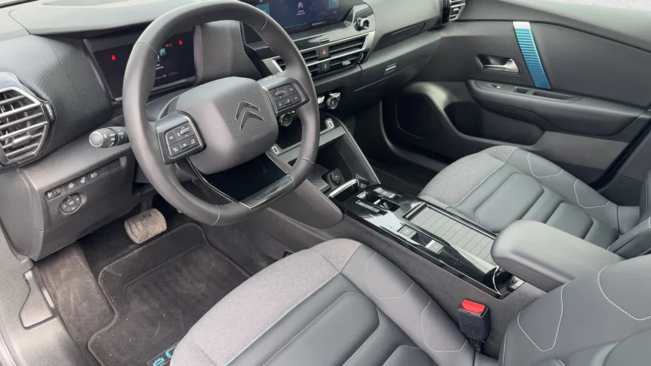 CITROEN C4 e-C4 EV136 50kWh Shine