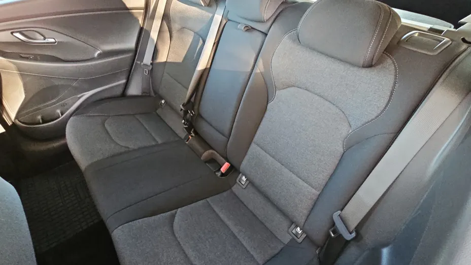 HYUNDAI i30 i30 1.5 T-GDI 48V Smart