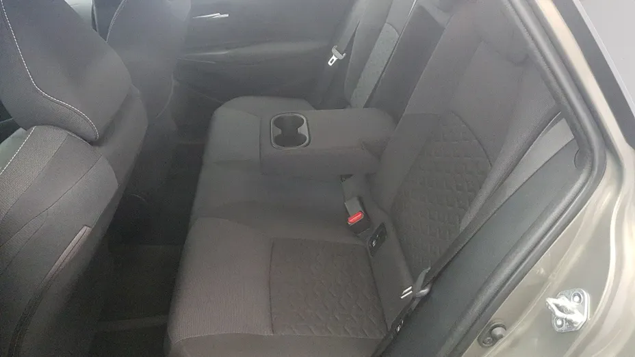 TOYOTA Corolla Corolla 2.0 Hybrid Comfort