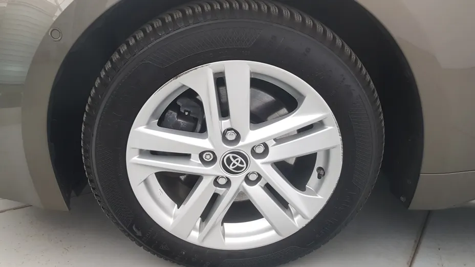 TOYOTA Corolla Corolla 2.0 Hybrid Comfort