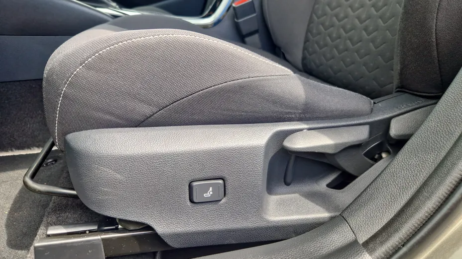 TOYOTA Corolla Corolla 2.0 Hybrid Comfort